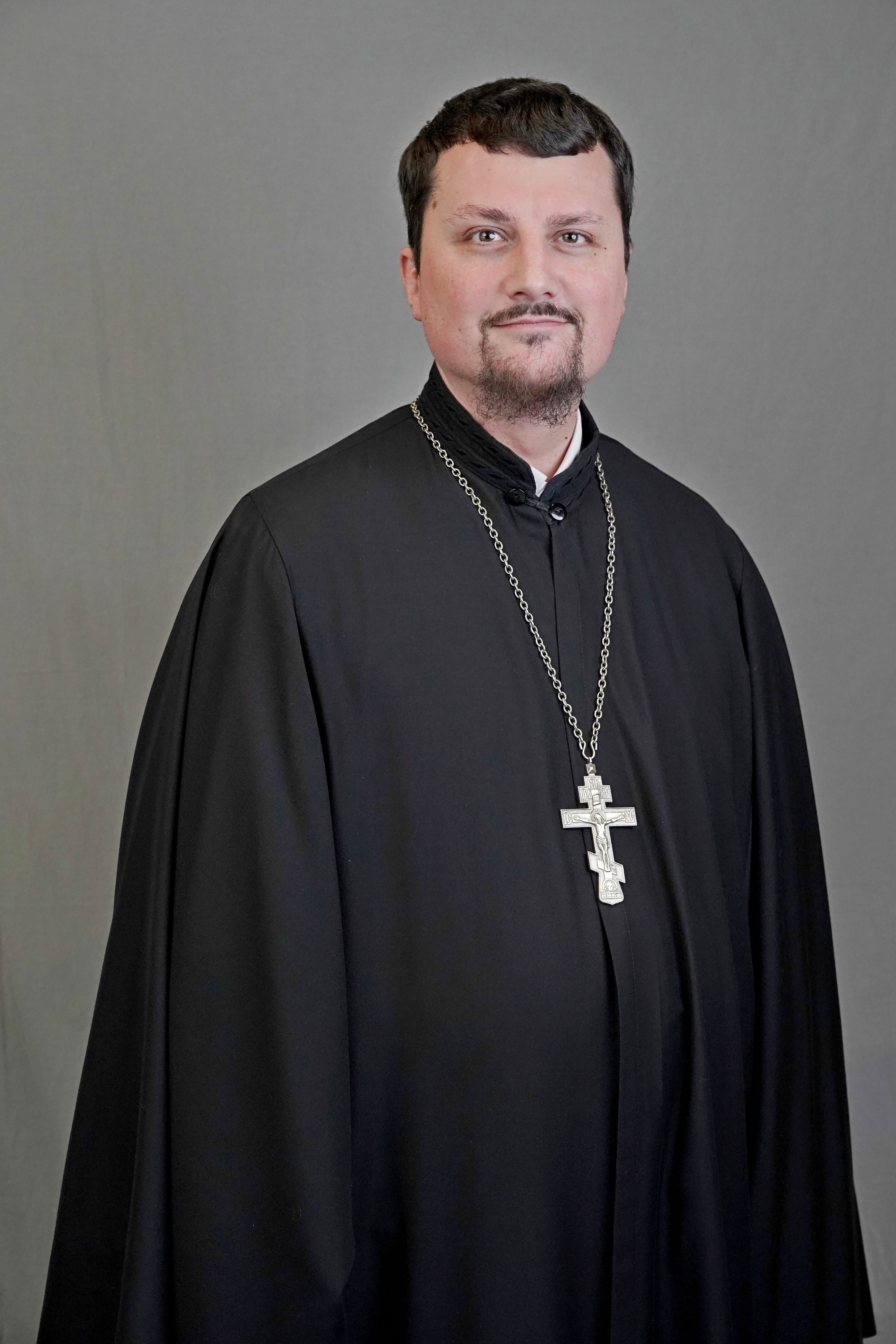 Павел Костюченко