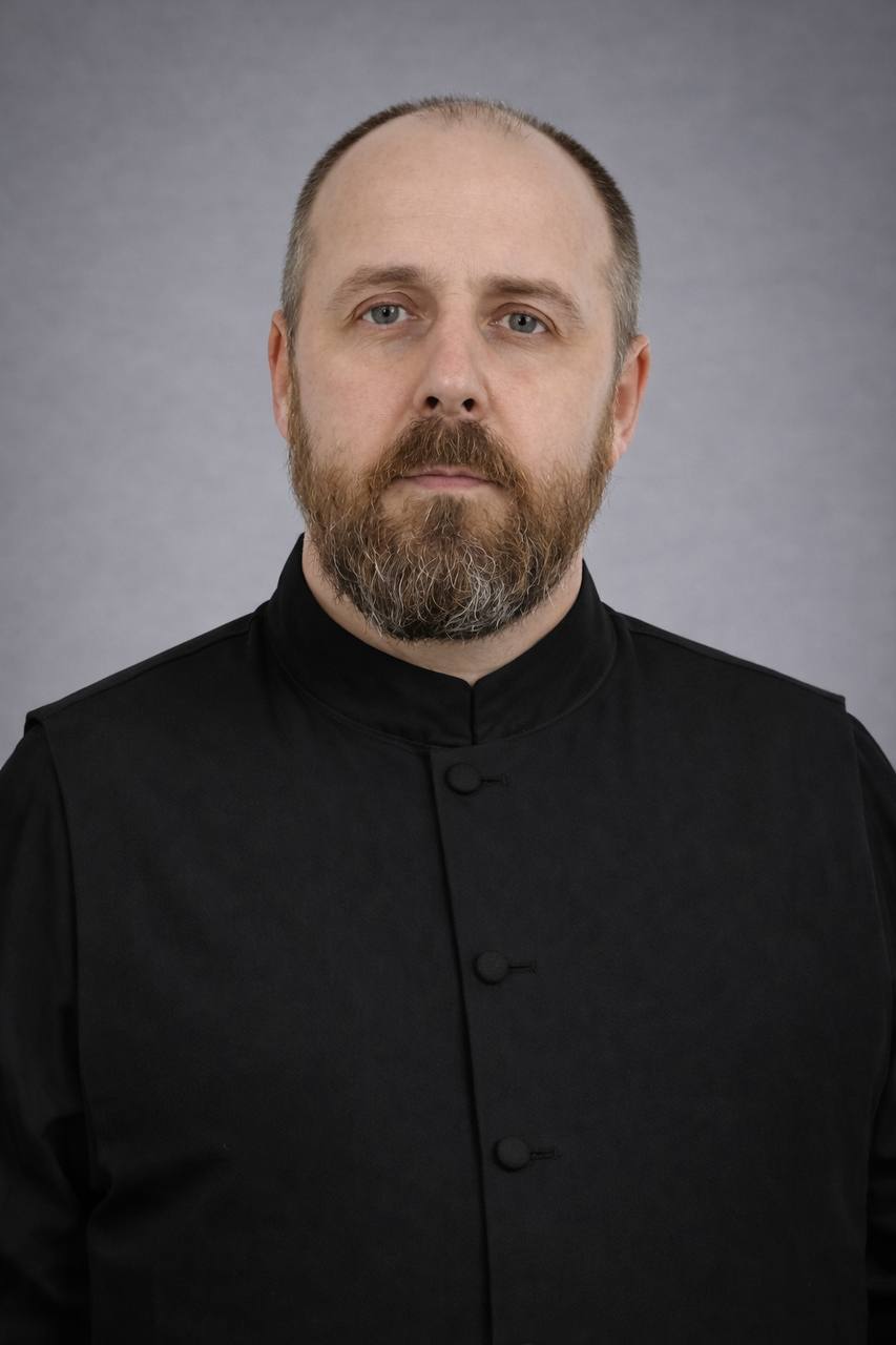 Евгений Мельников